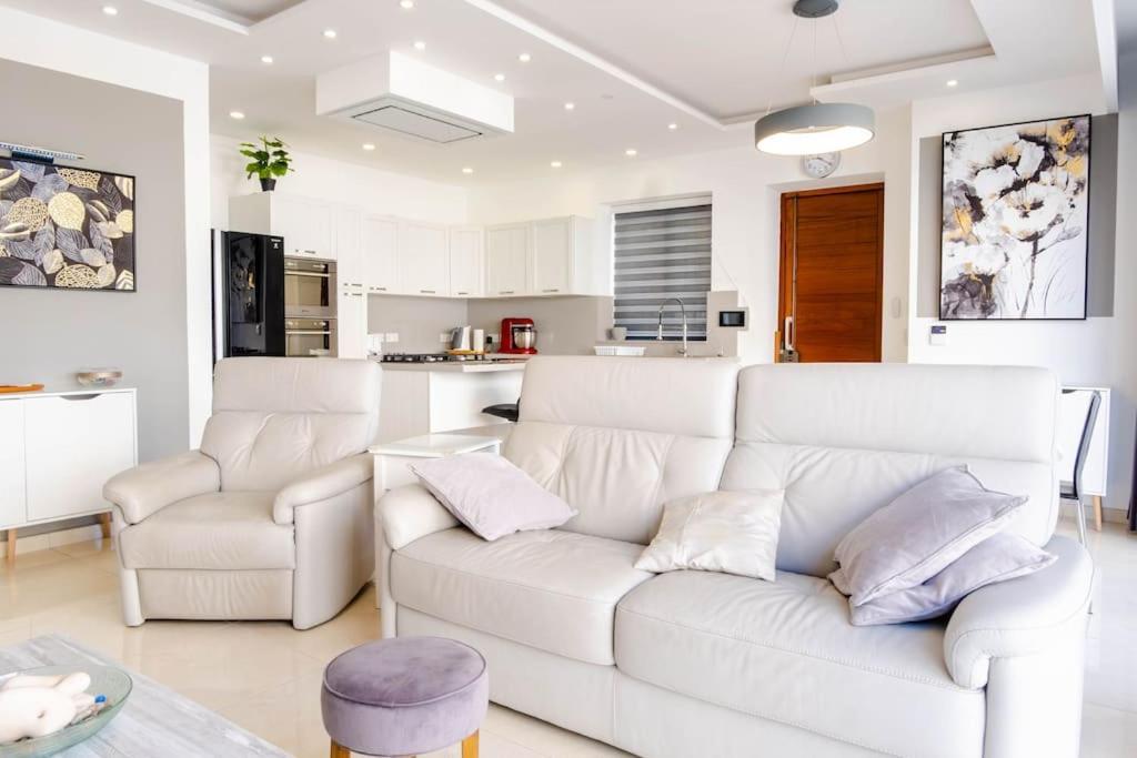 Mellieha, Luxury 3 Bedroom Azure Maisonette Exterior foto